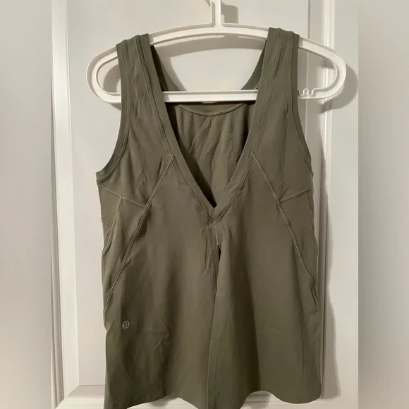 Tank Top - Picture 4 of 4